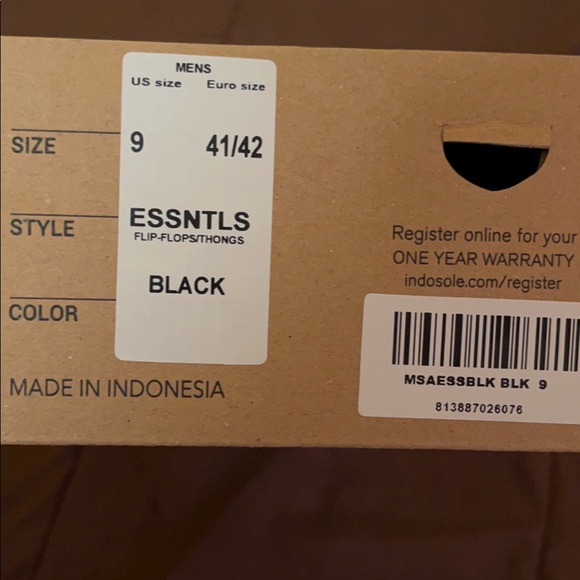 Men Sandals - Picture 3 of 3